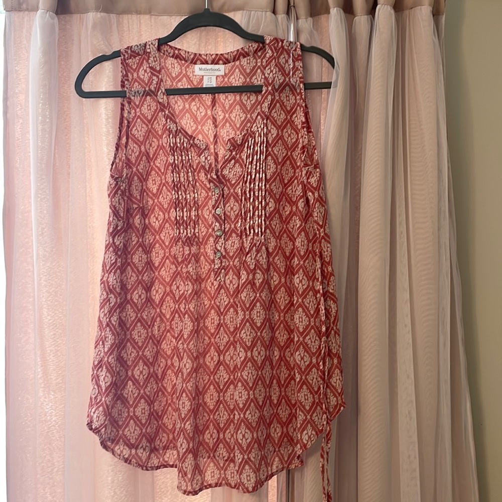 Motherhood maternity sleeveless blouse with tie size M
